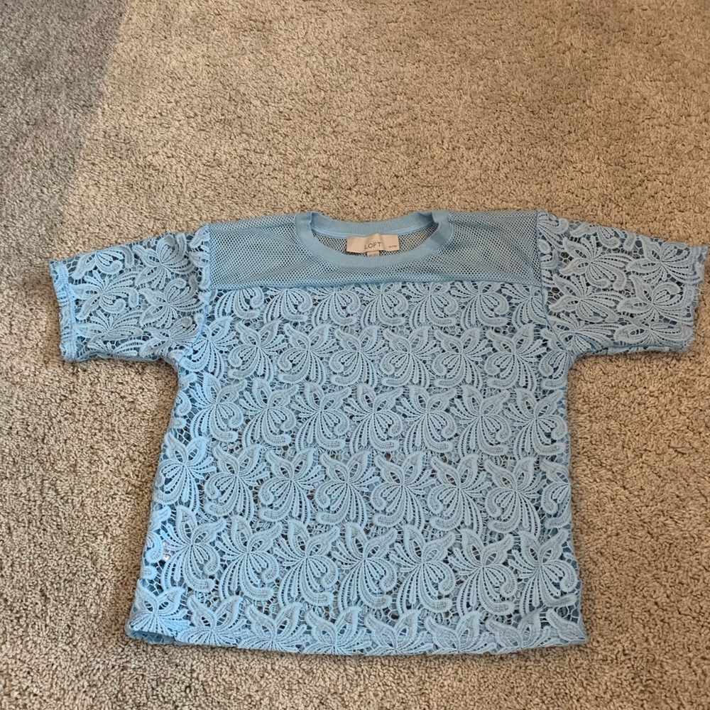 Loft blue mesh lace top petite xs